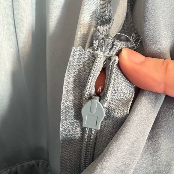 ASOS— Boohoo midi plunge dress - Picture 7 of 8